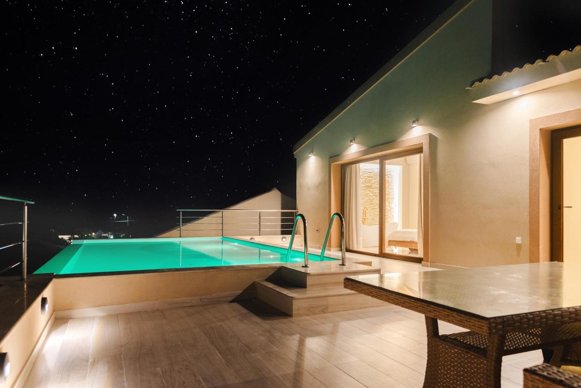 Villa Vasillis-Heated Swimming Pool With Infinity View Vitalades Exterior photo